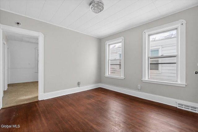 103 Porter Street, Schenectady, NY 12308