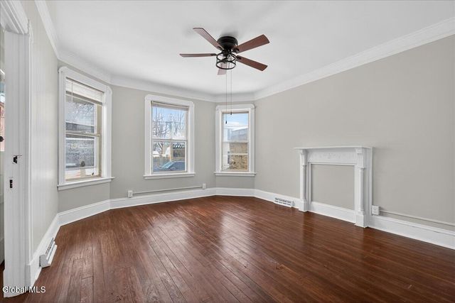 103 Porter Street, Schenectady, NY 12308