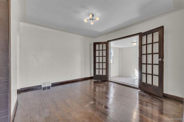 13431 Hartwell Street, Detroit, MI 48227