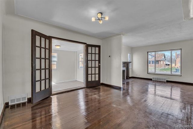 13431 Hartwell Street, Detroit, MI 48227