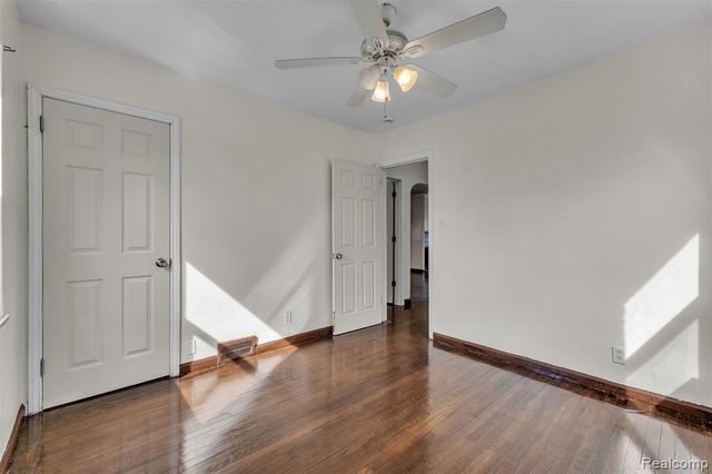 13431 Hartwell Street, Detroit, MI 48227