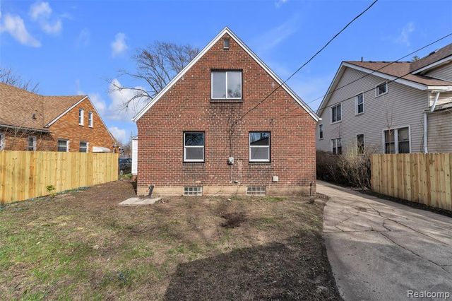 13431 Hartwell Street, Detroit, MI 48227