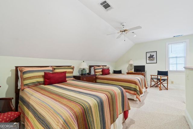 131 Oakton S, Eatonton, GA 31024