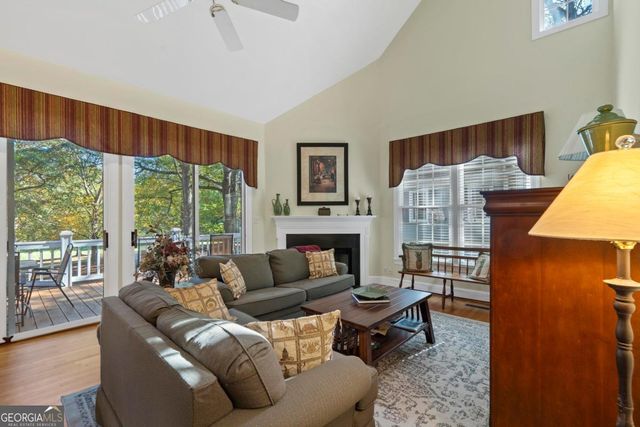 131 Oakton S, Eatonton, GA 31024