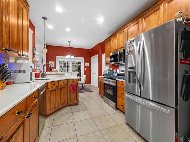 1 Fox Ridge Way, Taylors, SC 29687
