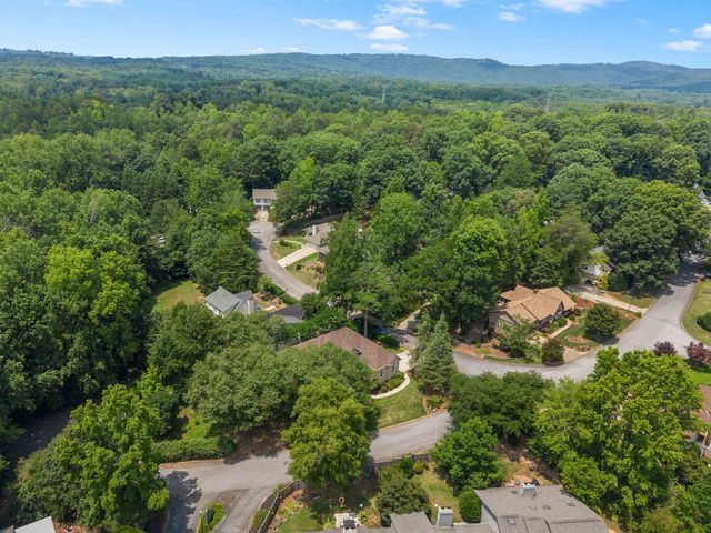 1 Fox Ridge Way, Taylors, SC 29687