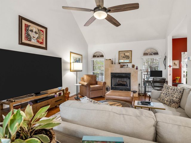 1 Fox Ridge Way, Taylors, SC 29687