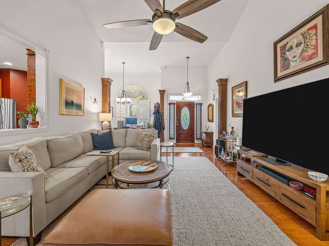 1 Fox Ridge Way, Taylors, SC 29687