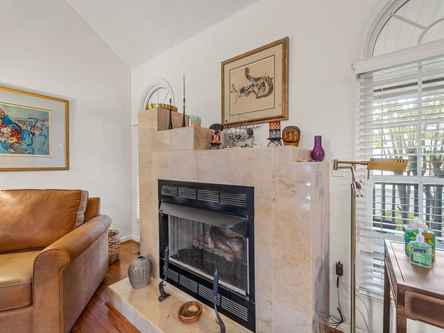 1 Fox Ridge Way, Taylors, SC 29687