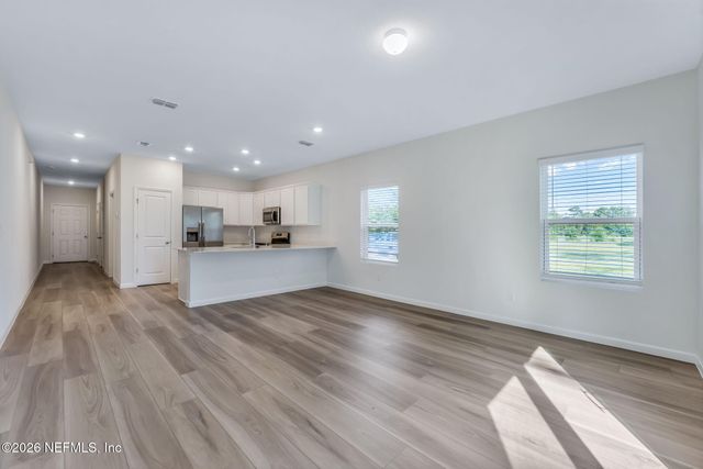 708 HOLLY LAKES Drive, Orange Park, FL 32073