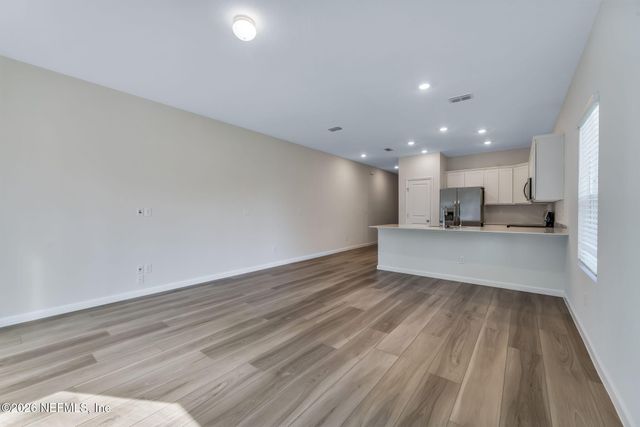 708 HOLLY LAKES Drive, Orange Park, FL 32073