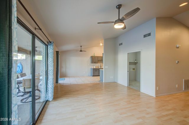 380 W 14TH Avenue, Apache Junction, AZ 85120