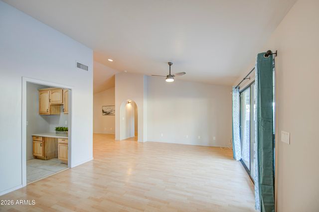 380 W 14TH Avenue, Apache Junction, AZ 85120