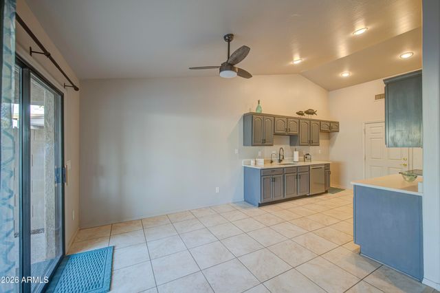 380 W 14TH Avenue, Apache Junction, AZ 85120