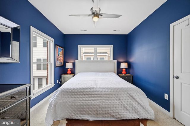 909 3RD PL SE, Washington, DC 20003