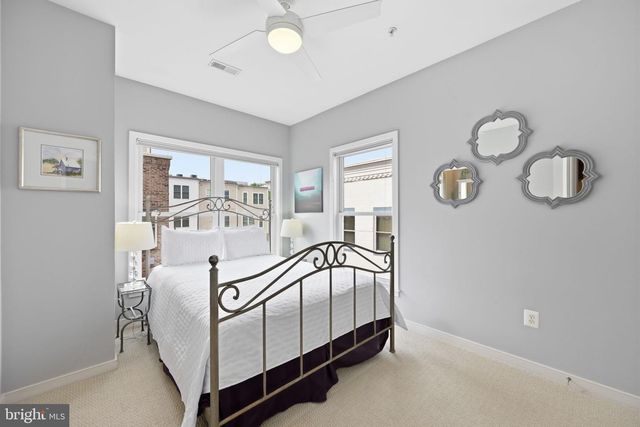 909 3RD PL SE, Washington, DC 20003