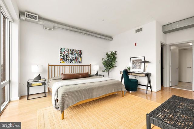 1390 V St NW Apt 413, Washington, DC 20009