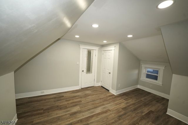 183 N Munn Ave, East Orange City, NJ 07017