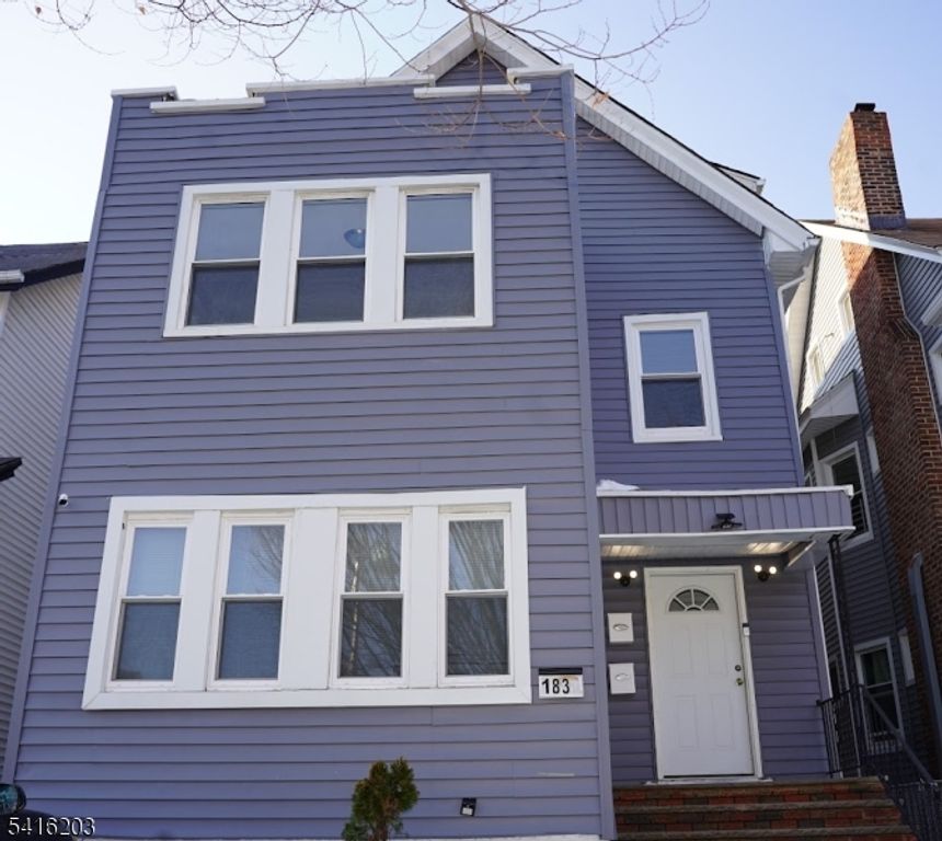 183 N Munn Ave, East Orange City, NJ 07017