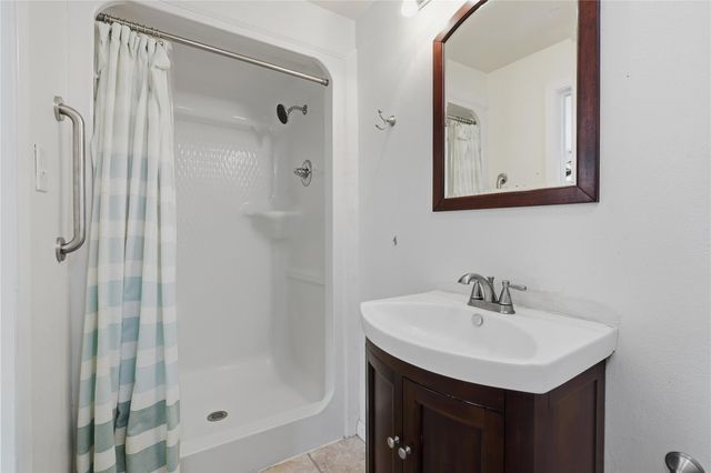 4022 Woodhaven Street, Houston, TX 77025
