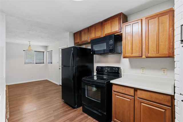 4022 Woodhaven Street, Houston, TX 77025