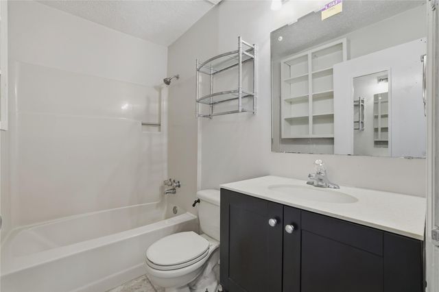 4022 Woodhaven Street, Houston, TX 77025
