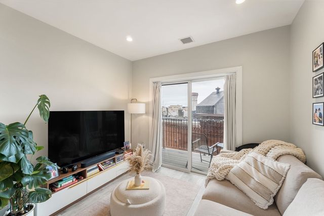 1457 Tremont Street 401, Boston, MA 02120