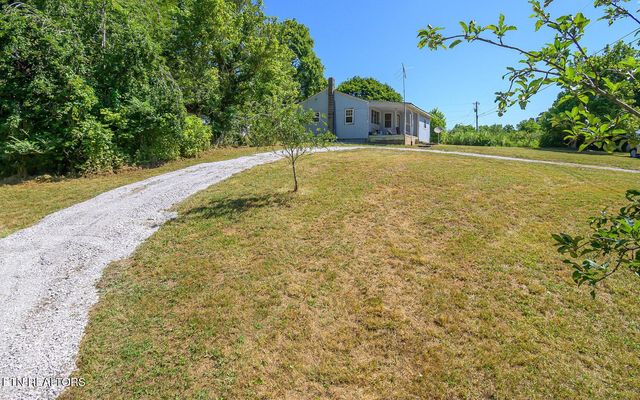 817 Big Creek Rd, Madisonville, TN 37354