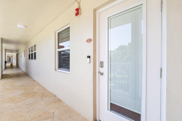3000 NE 48TH Court 402, Lighthouse Point, FL 33064