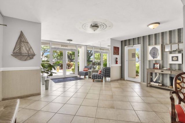 3000 NE 48TH Court 402, Lighthouse Point, FL 33064