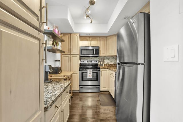3000 NE 48TH Court 402, Lighthouse Point, FL 33064
