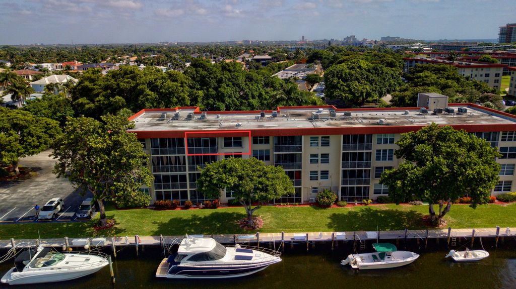3000 NE 48TH Court 402, Lighthouse Point, FL 33064