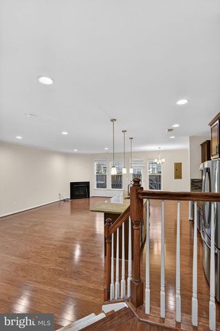 23550 KINGSDALE TER, Brambleton, VA 20148