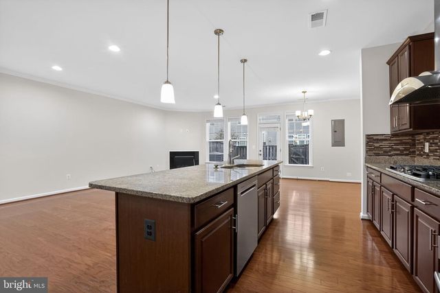 23550 KINGSDALE TER, Brambleton, VA 20148