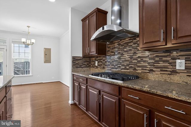 23550 KINGSDALE TER, Brambleton, VA 20148