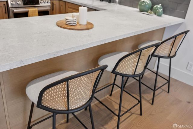 1373 Broadway Street, San Francisco, CA 94109