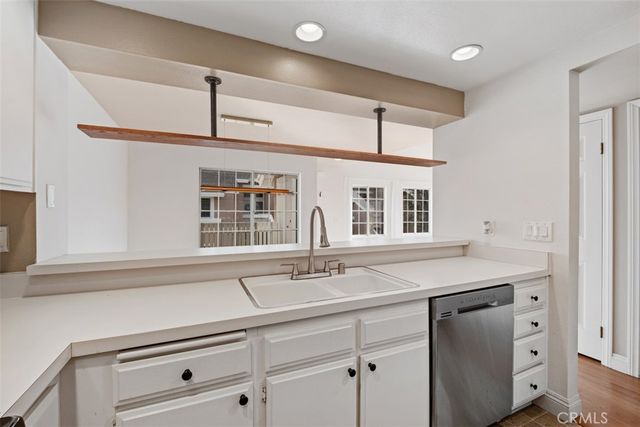 111 Greenfield, Irvine, CA 92614