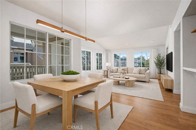 111 Greenfield, Irvine, CA 92614