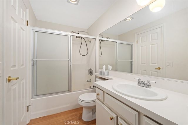 111 Greenfield, Irvine, CA 92614