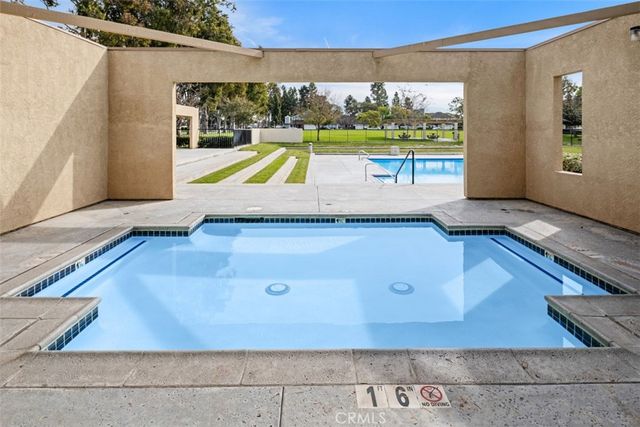 111 Greenfield, Irvine, CA 92614