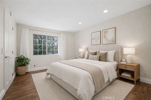 111 Greenfield, Irvine, CA 92614