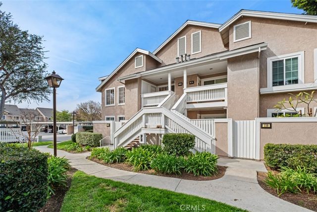 111 Greenfield, Irvine, CA 92614