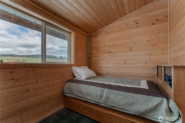 645 Chelan Trails Road, Chelan, WA 98816