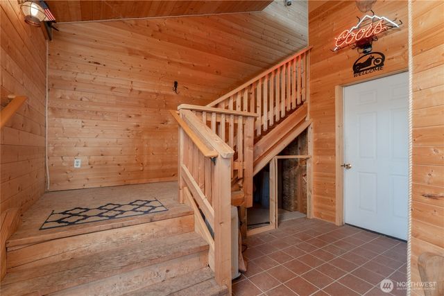 645 Chelan Trails Road, Chelan, WA 98816