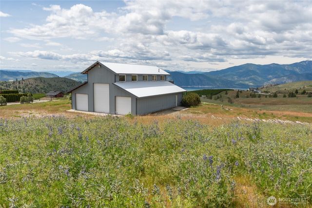 645 Chelan Trails Road, Chelan, WA 98816