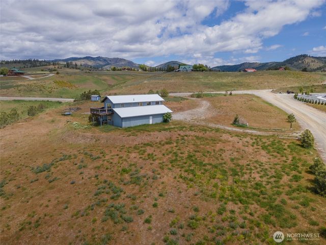 645 Chelan Trails Road, Chelan, WA 98816