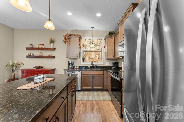 410 Moonlight Trail, Bryson City, NC 28713