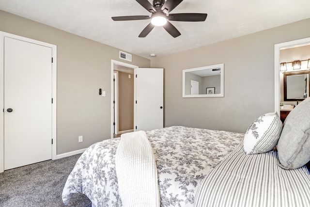 212 Jane Street NE, Albuquerque, NM 87123