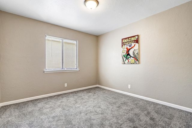 212 Jane Street NE, Albuquerque, NM 87123