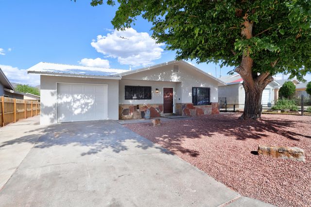 212 Jane Street NE, Albuquerque, NM 87123